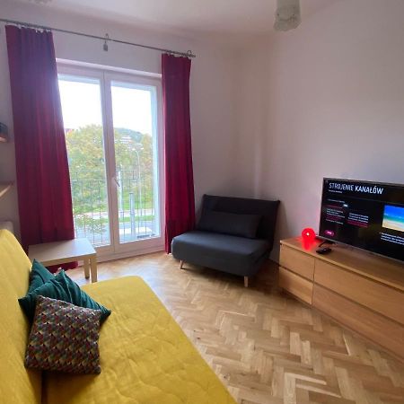 Kawalerka W Centrum Gdyni Z Osobna Kuchnia, 15 Min Spacerem Od Morza Gdynia Esterno foto