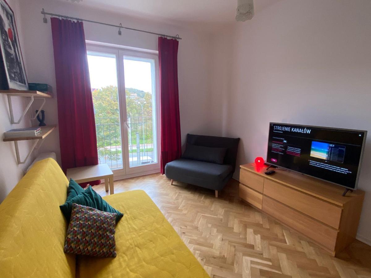 Kawalerka W Centrum Gdyni Z Osobna Kuchnia, 15 Min Spacerem Od Morza Gdynia Esterno foto